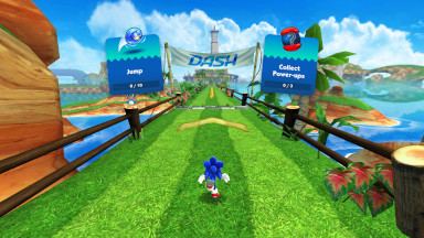 The beginning of an endless run in Sonic Dash.